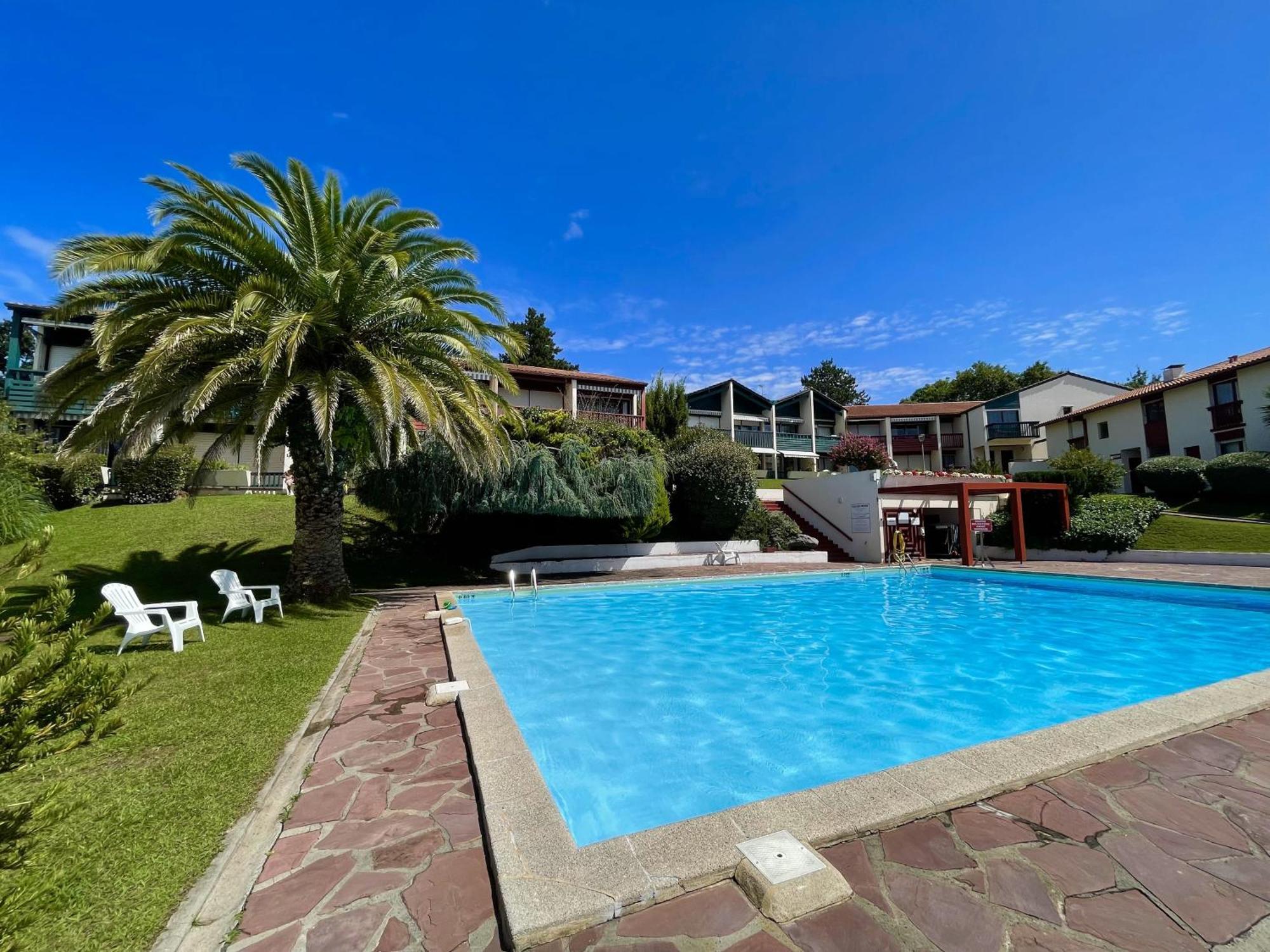 Caporizon-Baillenia-T1 Vue Montagne - Piscine St Jean De Luz Lejlighed Saint-Jean-de-Luz Eksteriør billede